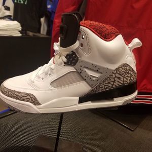 Meet your Posher, Chino